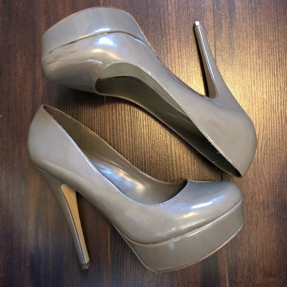 ALDO Heels - Picture 3 of 7